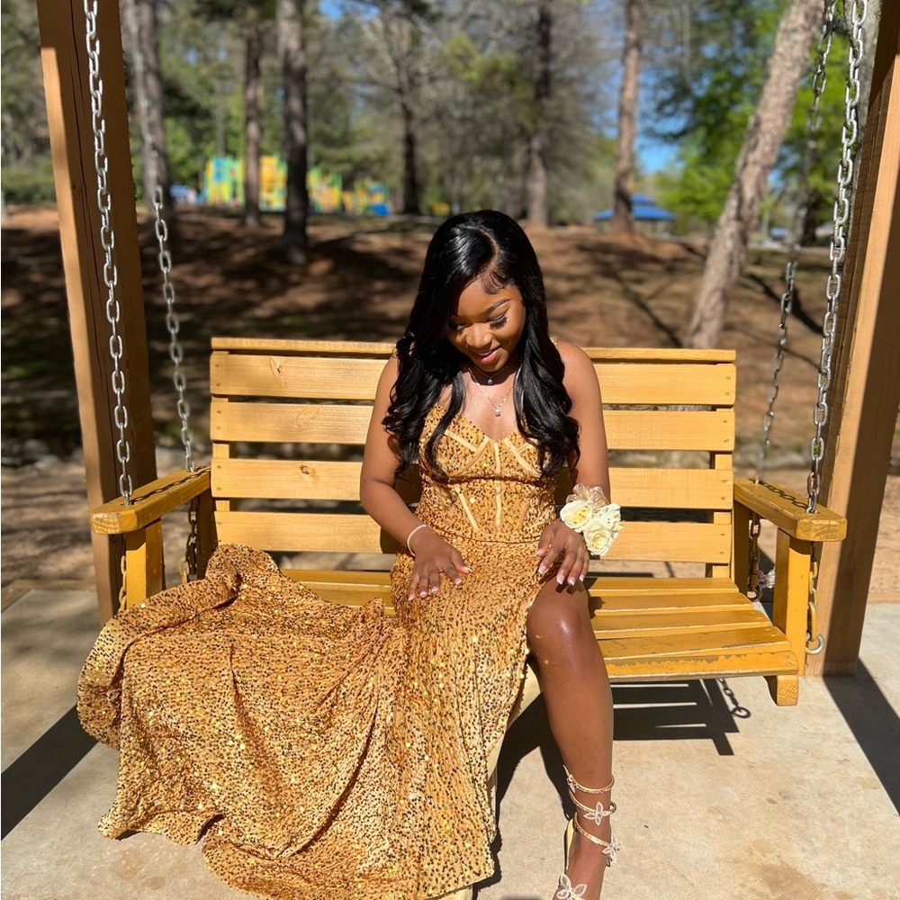 Elegant Gold Evening Dress